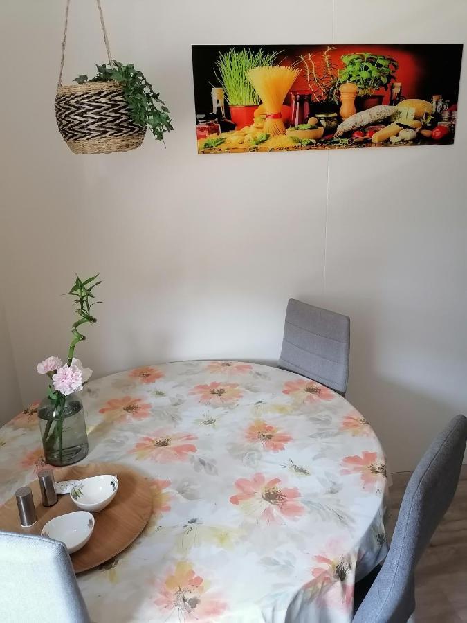 Keskustan Kaksio Parvekkeella, Ilmastoitu. Apartment Савонлина Екстериор снимка